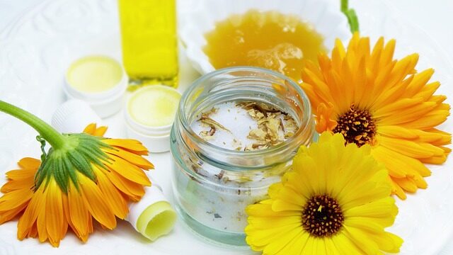 دليل العناية بالبشرة الشامل 2025